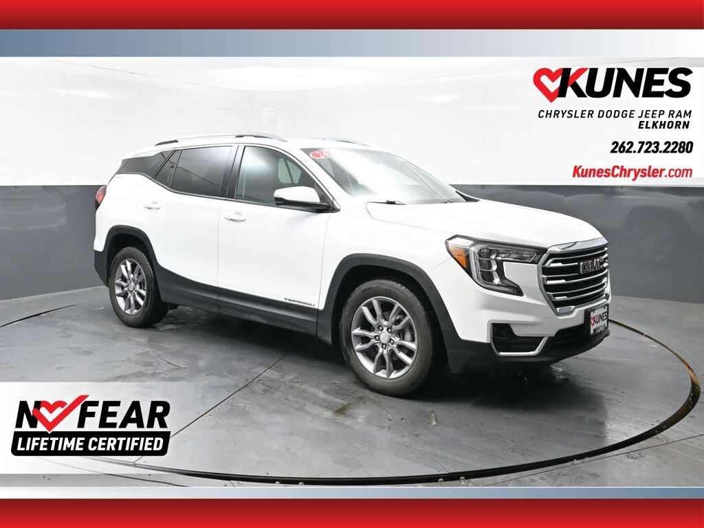 Used 2024 GMC Terrain SLT SUV