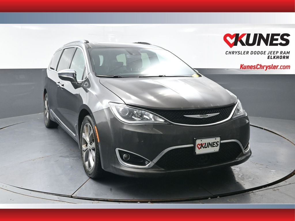 Used 2019 Chrysler Pacifica Limited Van Passenger Van
