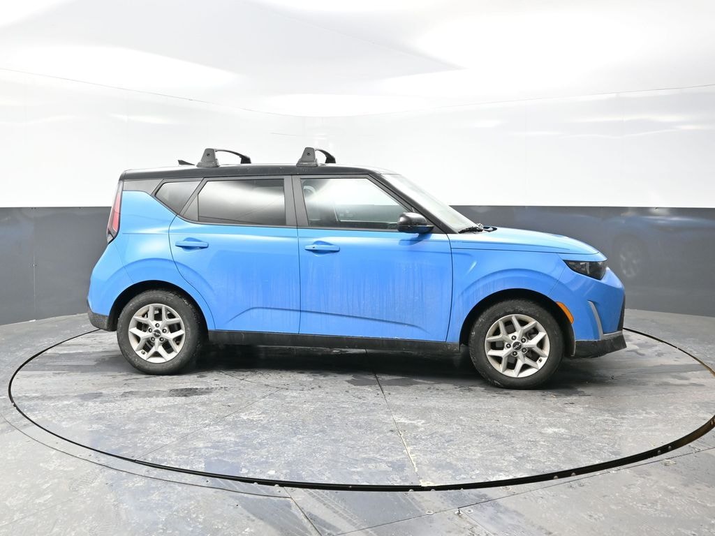 Used 2024 Kia Soul S Hatchback