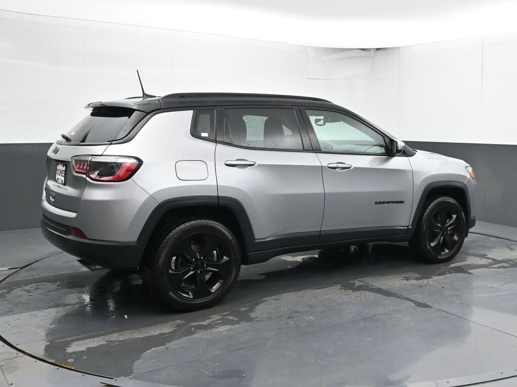 Used 2019 Jeep Compass Latitude 4x4 SUV