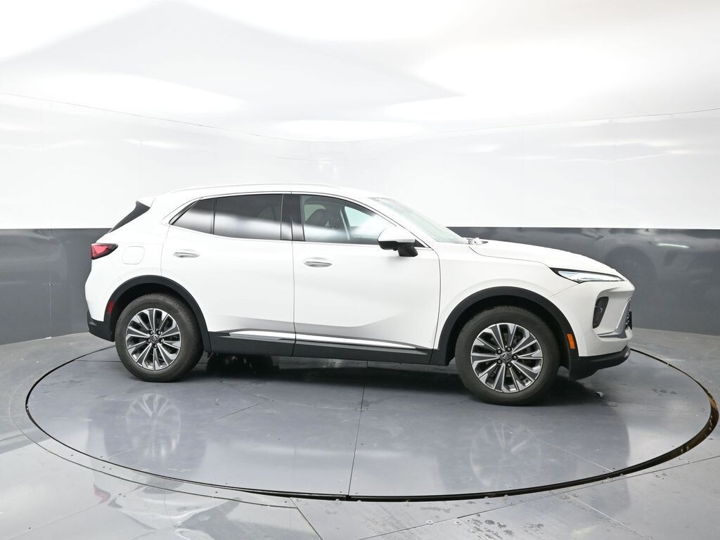 Used 2024 Buick Envision Preferred SUV