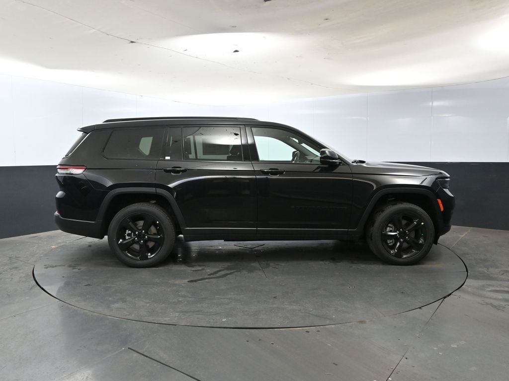 New 2025 Jeep Grand Cherokee Altitude X Sport Utility