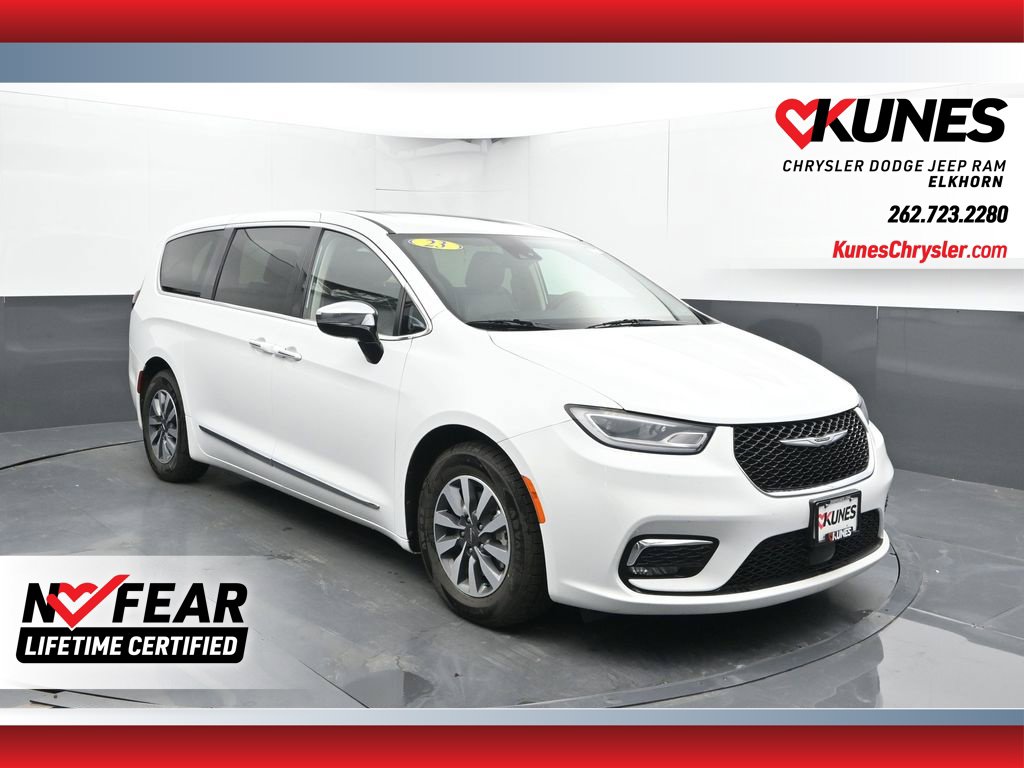 2023 Chrysler Pacifica Hybrid Limited