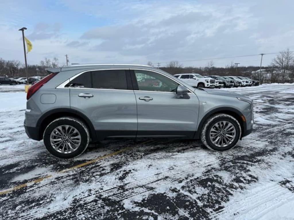 Used 2025 CADILLAC XT4 Premium Luxury SUV