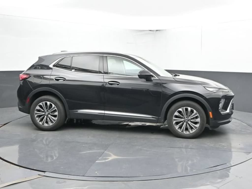 Used 2024 Buick Envision Preferred SUV