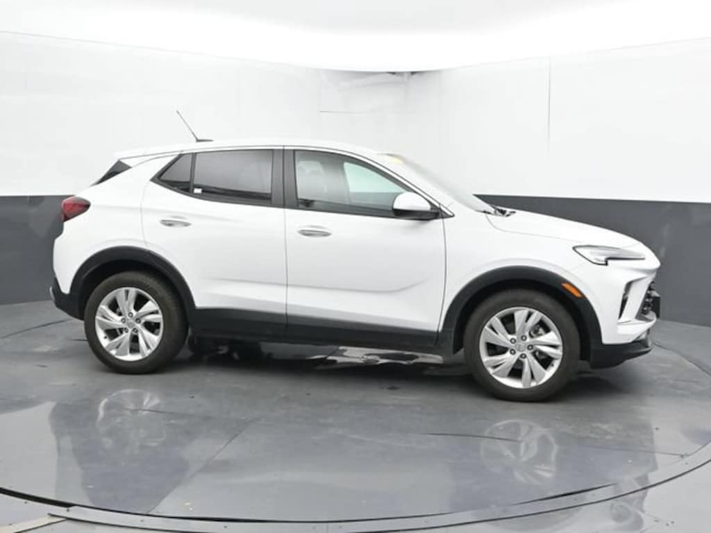 Used 2025 Buick Encore GX Preferred SUV
