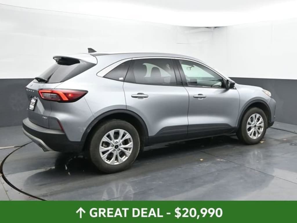 Used 2024 Ford Escape Active