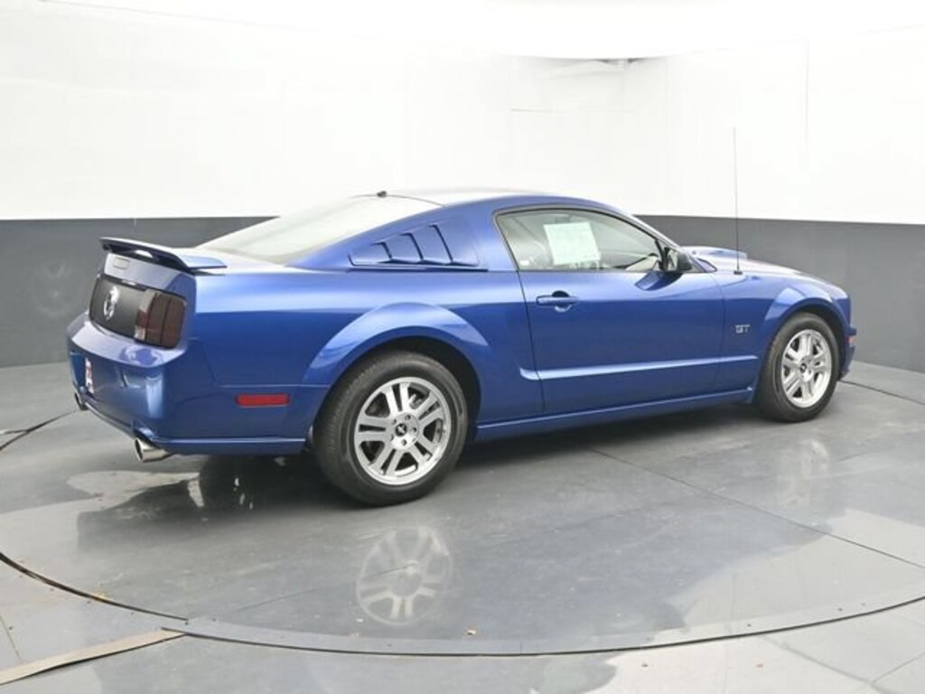 Used 2007 Ford Mustang GT Deluxe