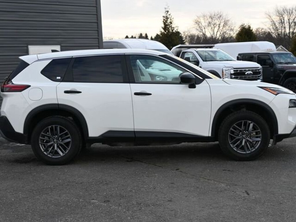 Used 2023 Nissan Rogue S