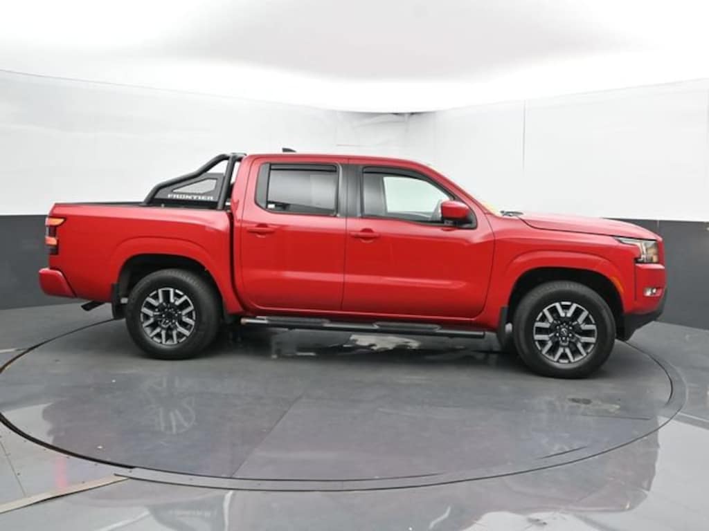 Used 2022 Nissan Frontier SV