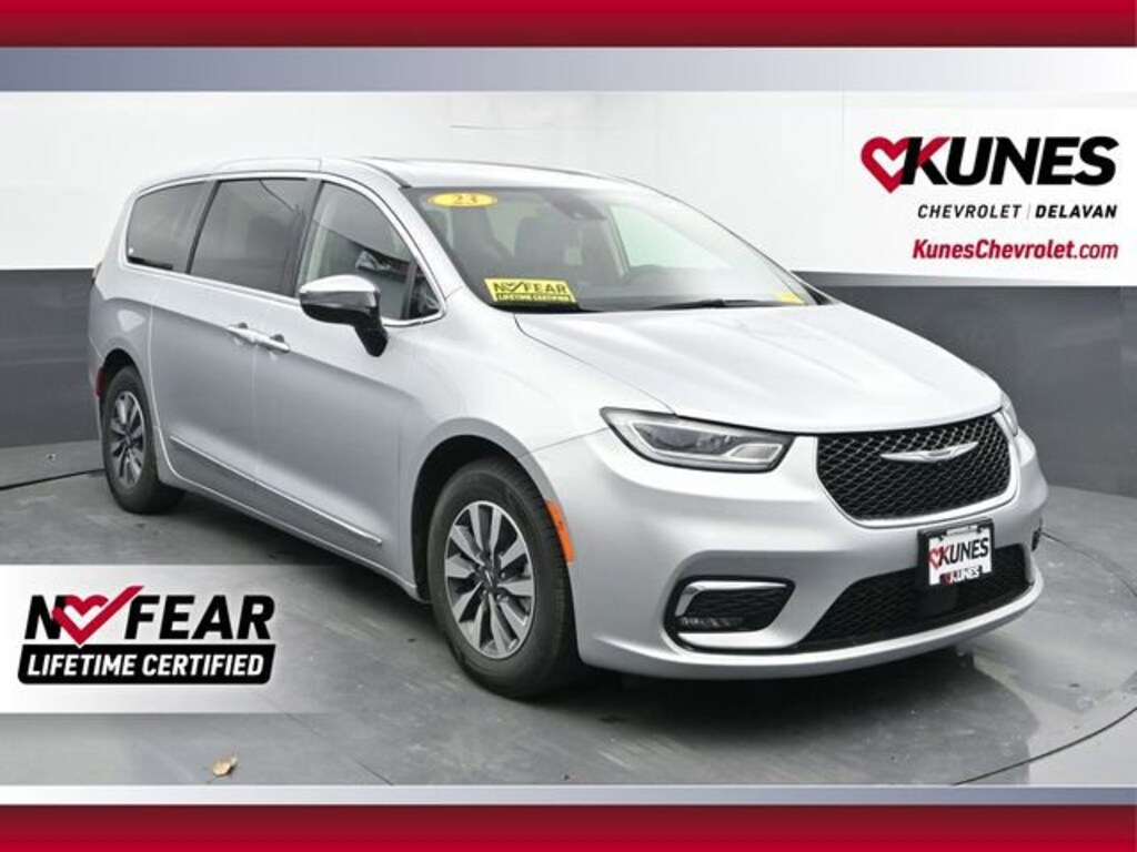Used 2023 Chrysler Pacifica Hybrid Limited