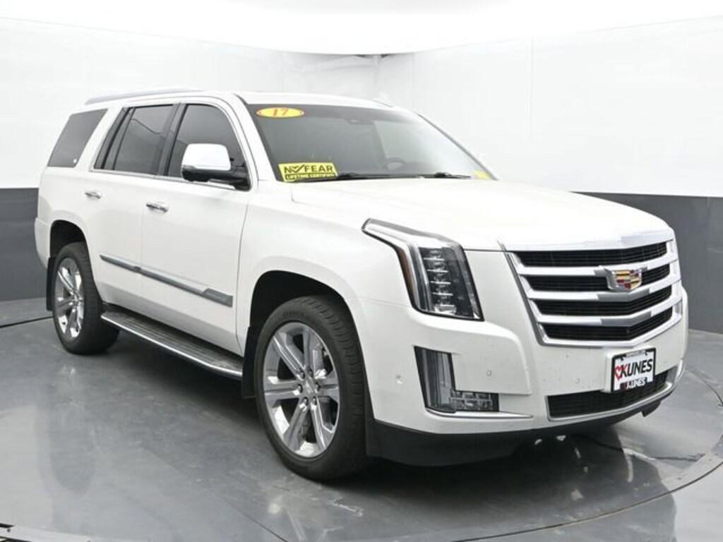 Used 2017 CADILLAC Escalade Luxury SUV
