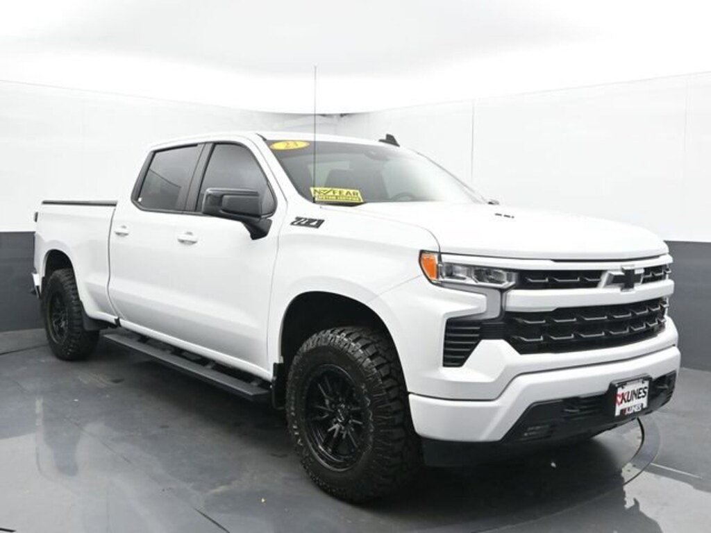 Used 2023 Chevrolet Silverado 1500 RST Truck