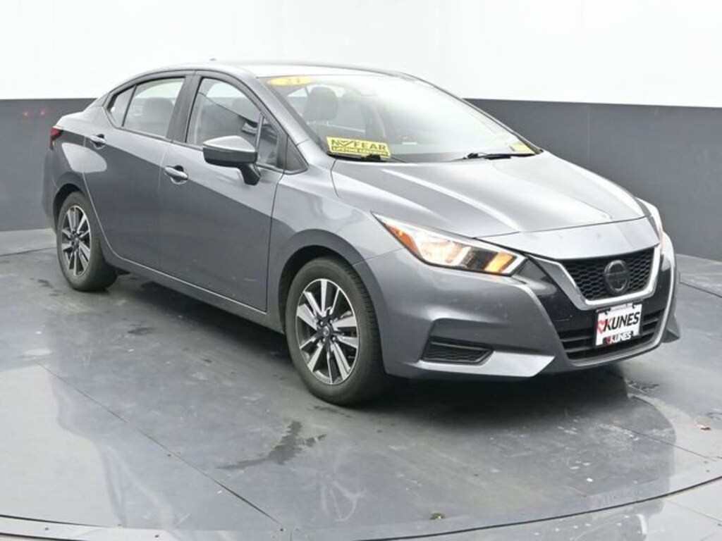 Used 2021 Nissan Versa SV