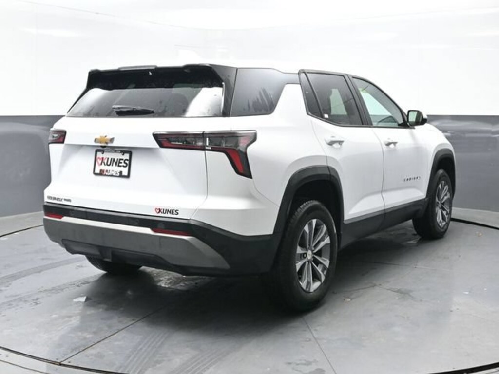 Used 2025 Chevrolet Equinox LT SUV