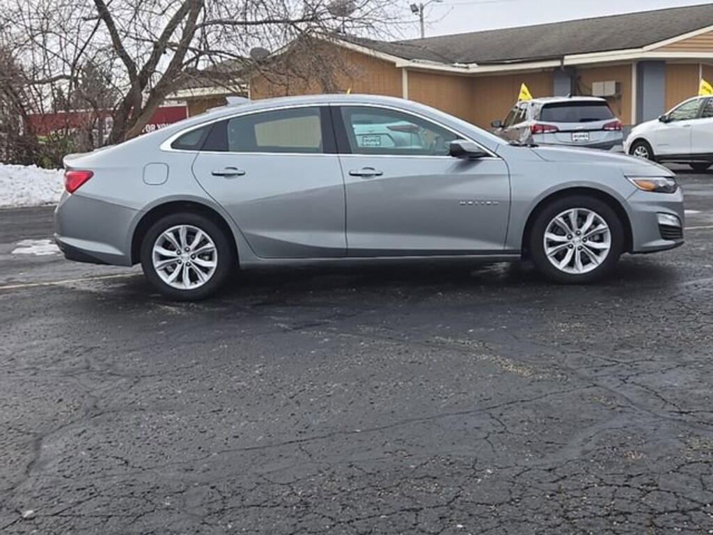 Used 2025 Chevrolet Malibu 1LT Car