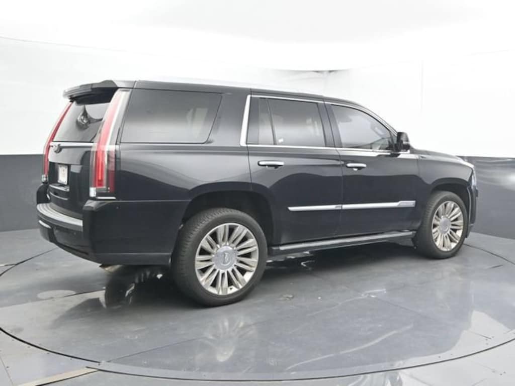 Used 2016 CADILLAC Escalade Premium Collection SUV