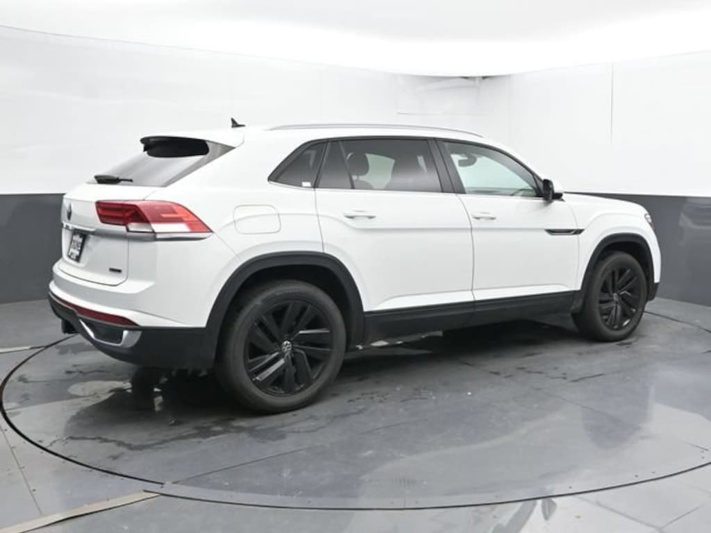 Used 2022 Volkswagen Atlas Cross Sport 3.6L V6 SE w/Technology