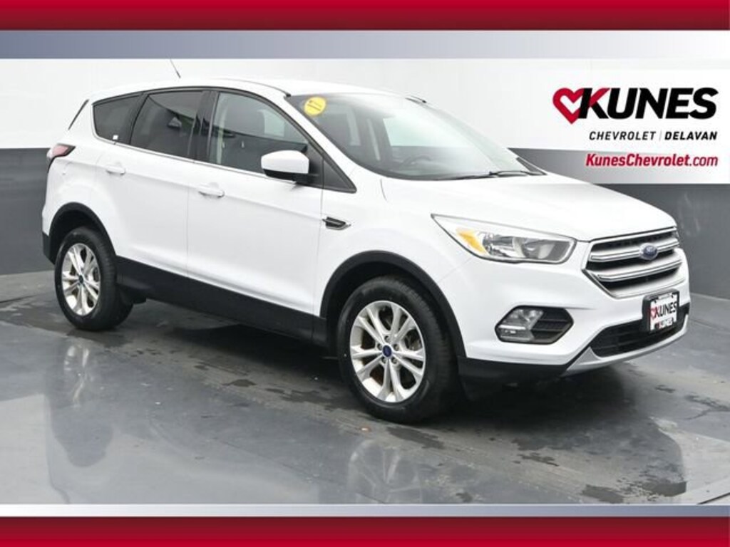 Used 2017 Ford Escape SE