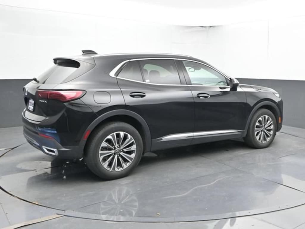 Used 2024 Buick Envision Preferred SUV