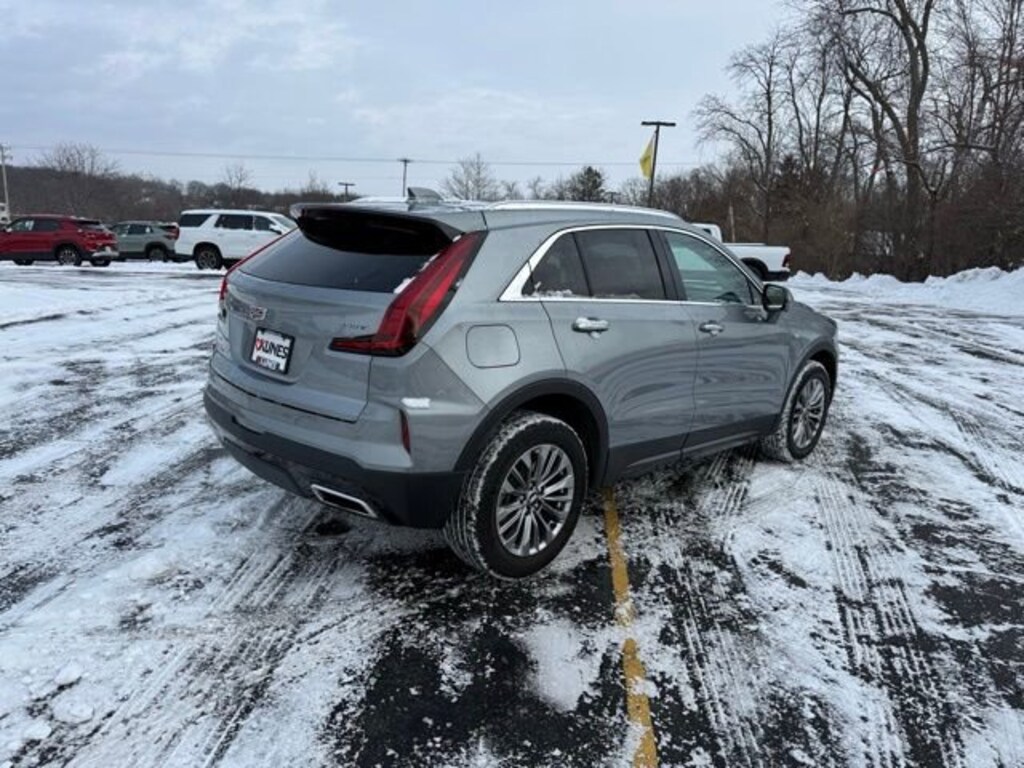 Used 2025 CADILLAC XT4 Premium Luxury SUV