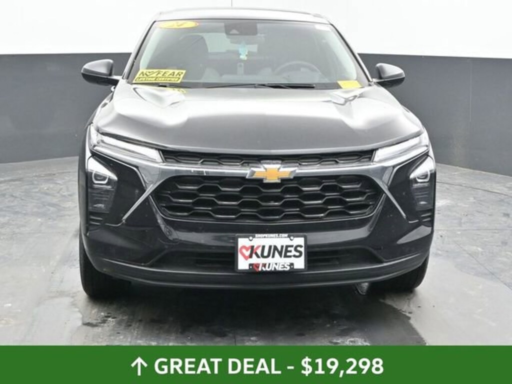 Used 2024 Chevrolet Trax LS SUV