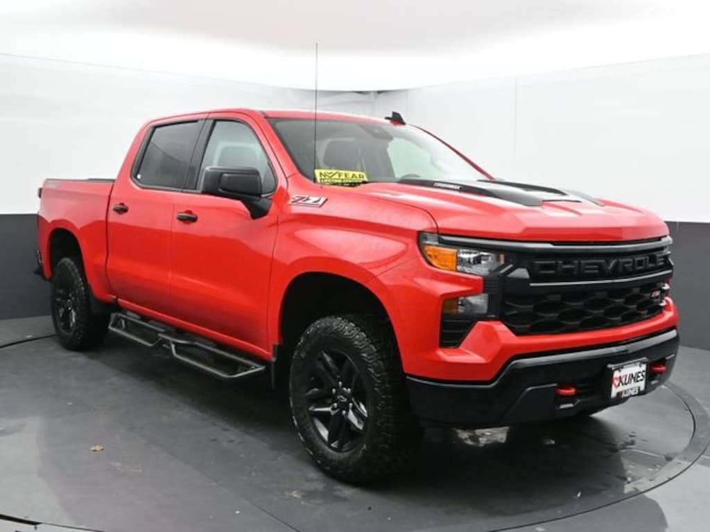 Used 2024 Chevrolet Silverado 1500 Custom Trail Boss Truck