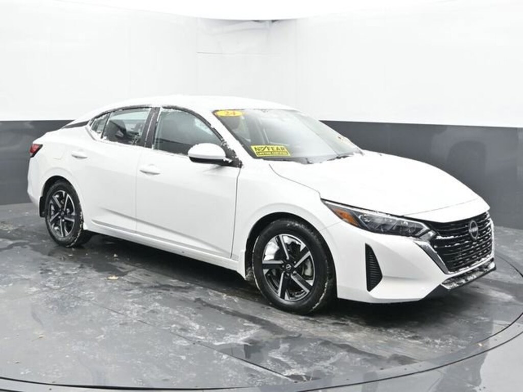 Used 2024 Nissan Sentra SV