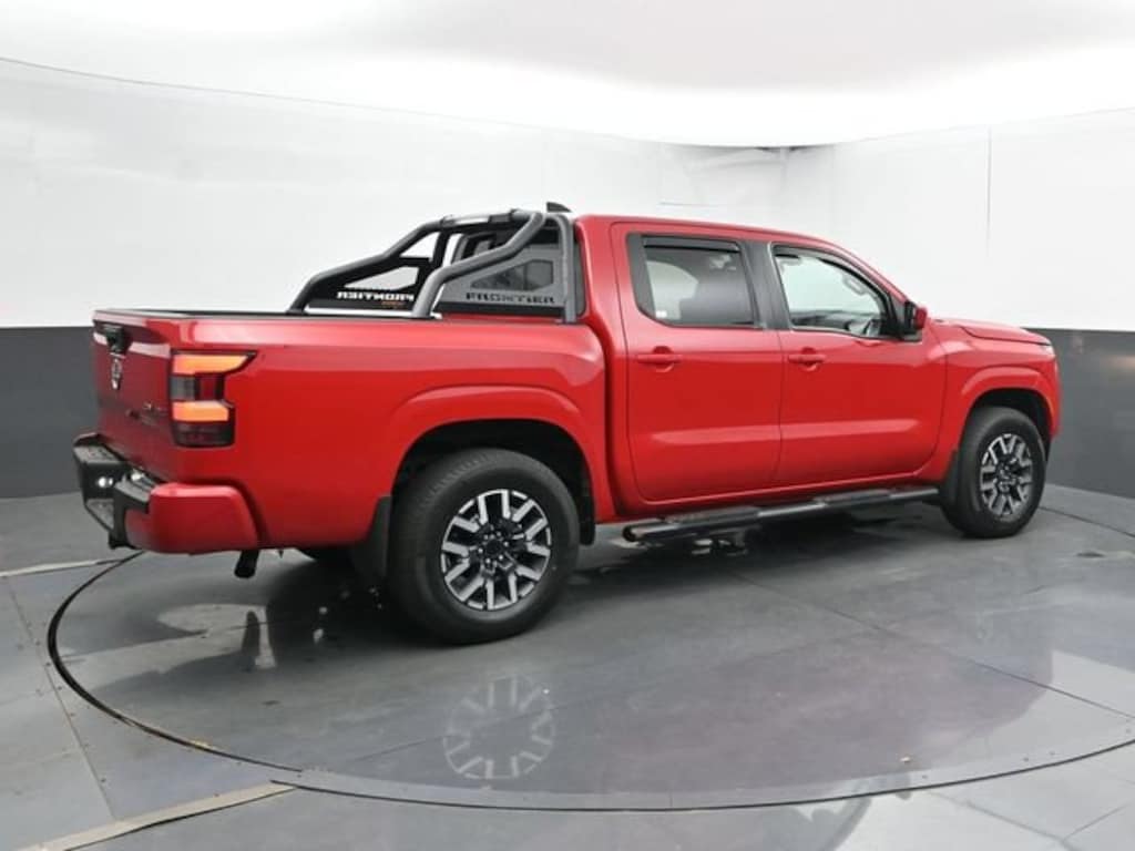 Used 2022 Nissan Frontier SV