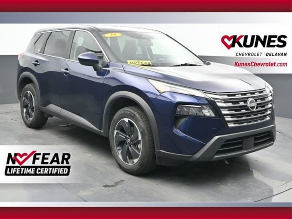 Used 2025 Nissan Rogue SV