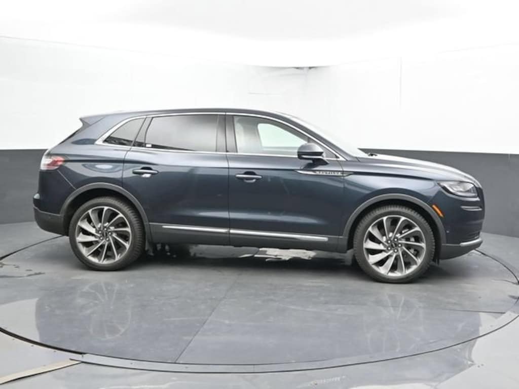Used 2021 Lincoln Nautilus Reserve