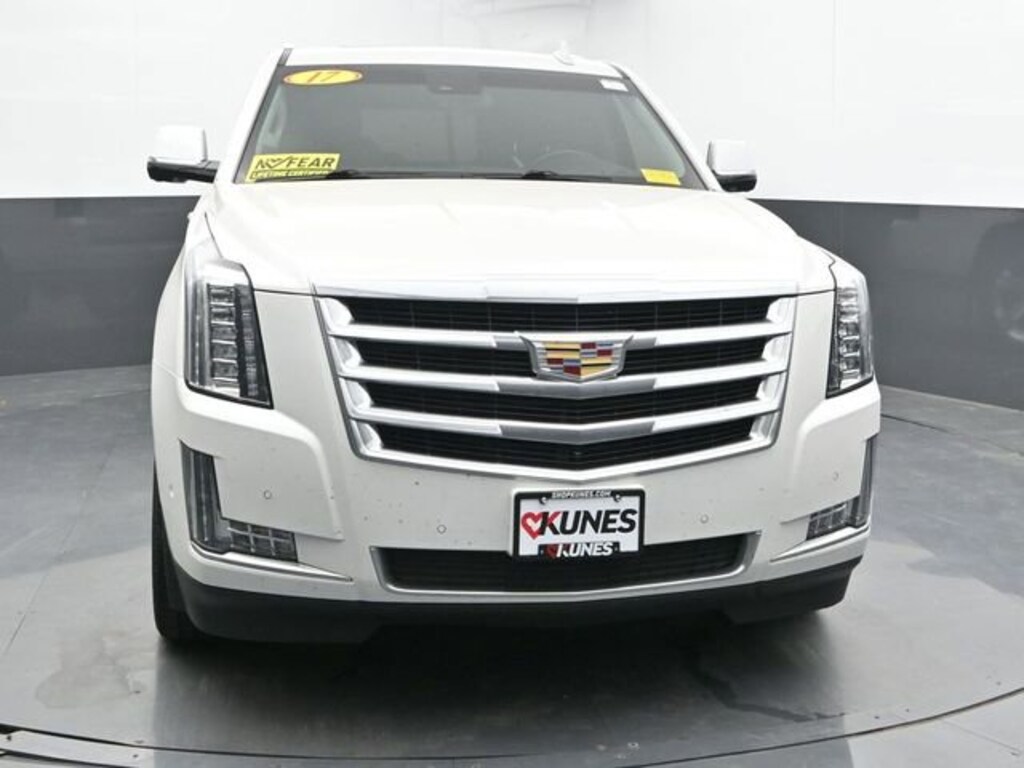 Used 2017 CADILLAC Escalade Luxury SUV