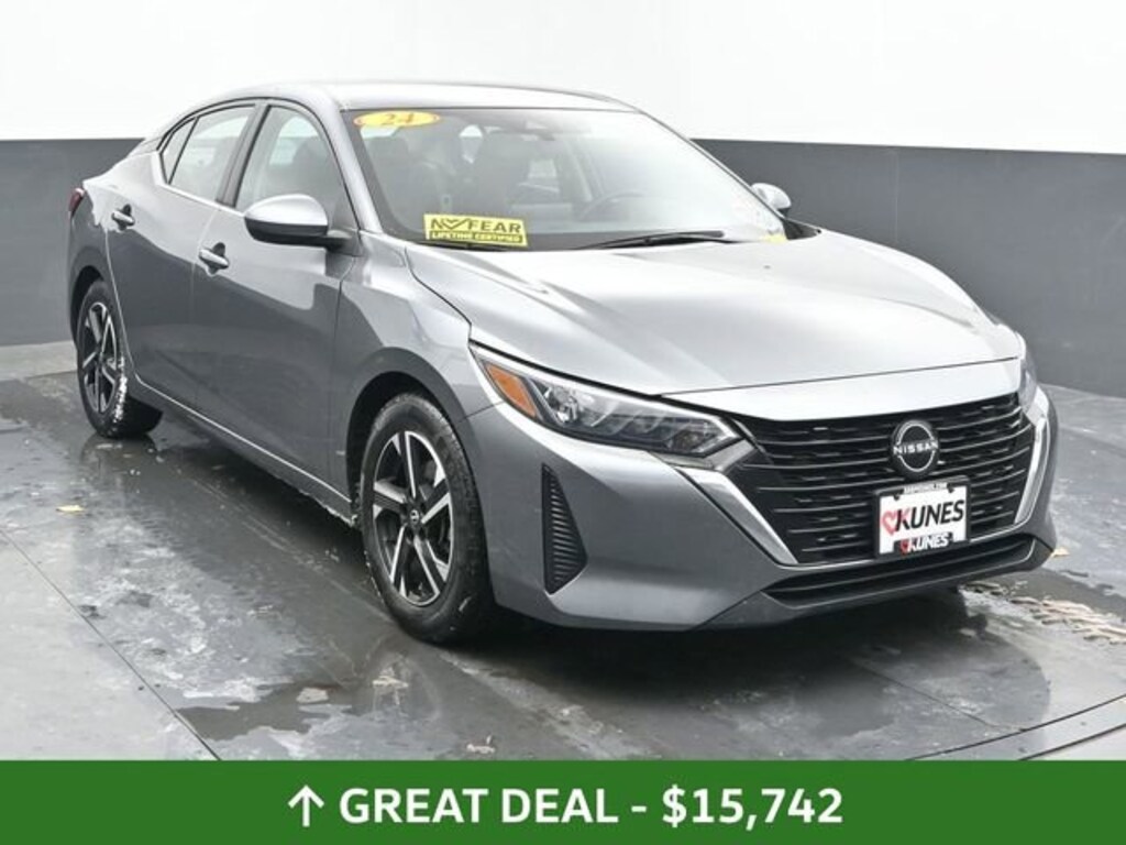 Used 2024 Nissan Sentra SV