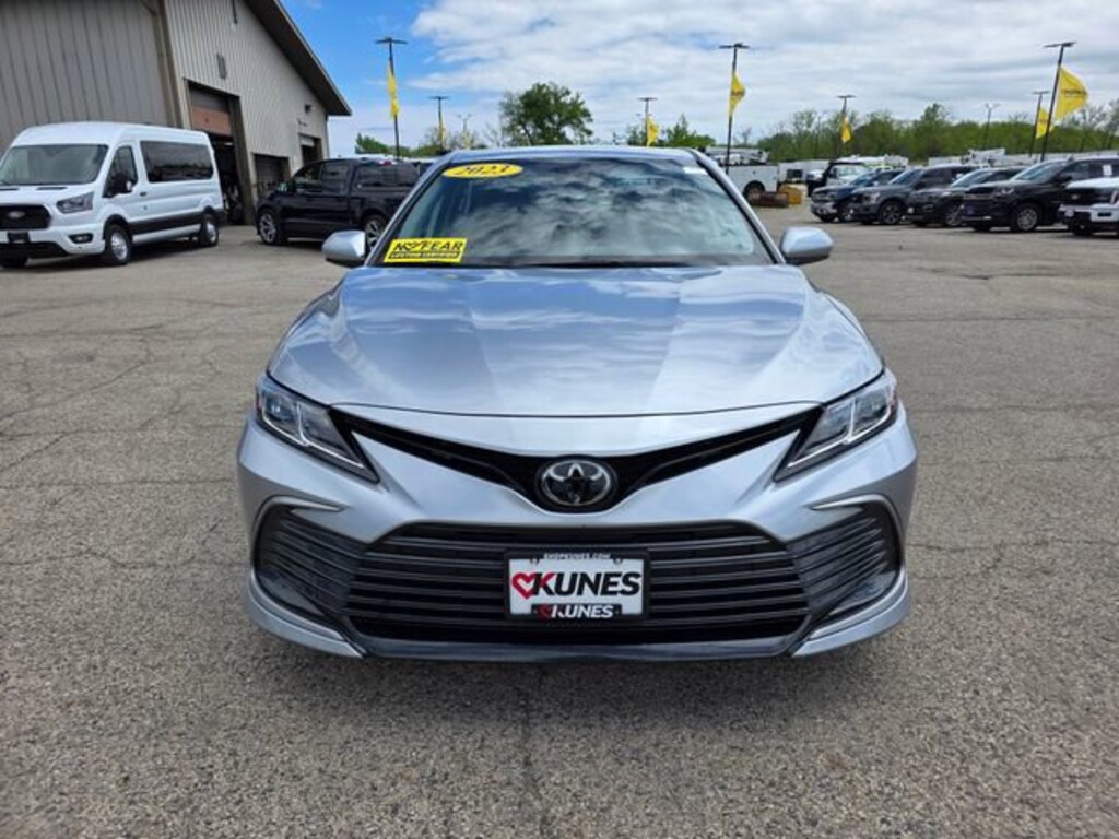 Used 2023 Toyota Camry LE