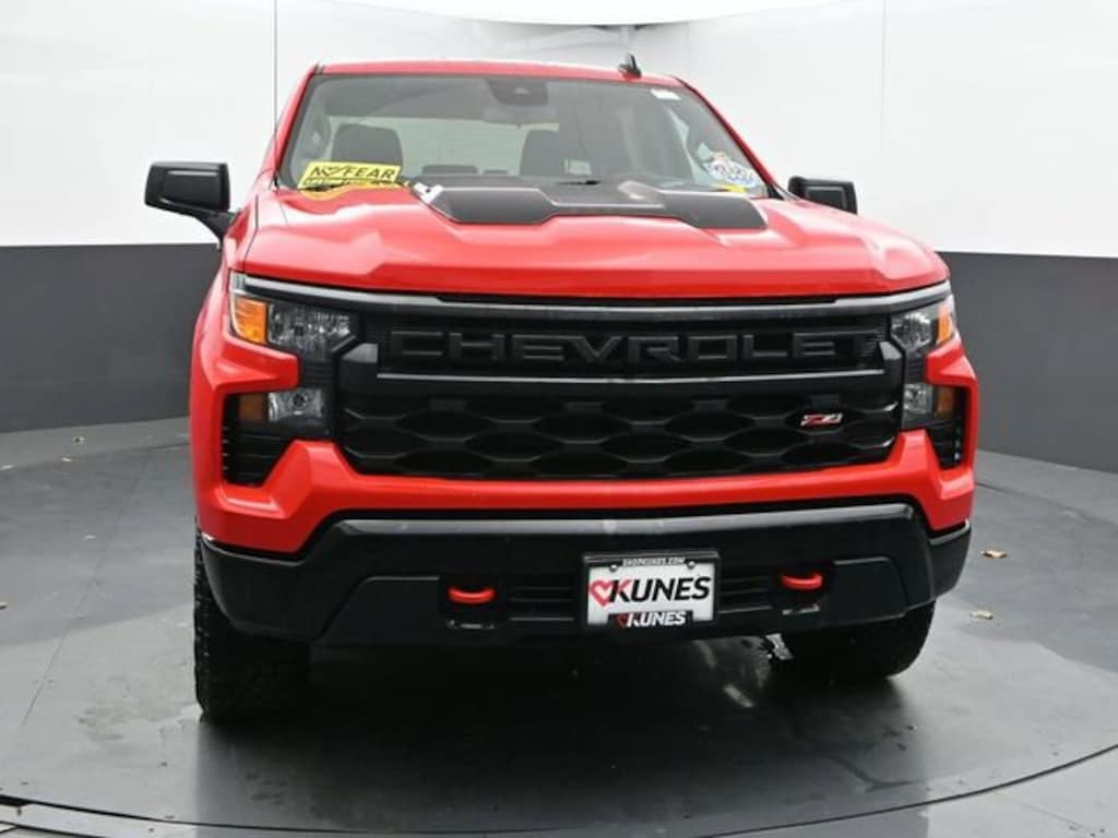 Used 2024 Chevrolet Silverado 1500 Custom Trail Boss Truck