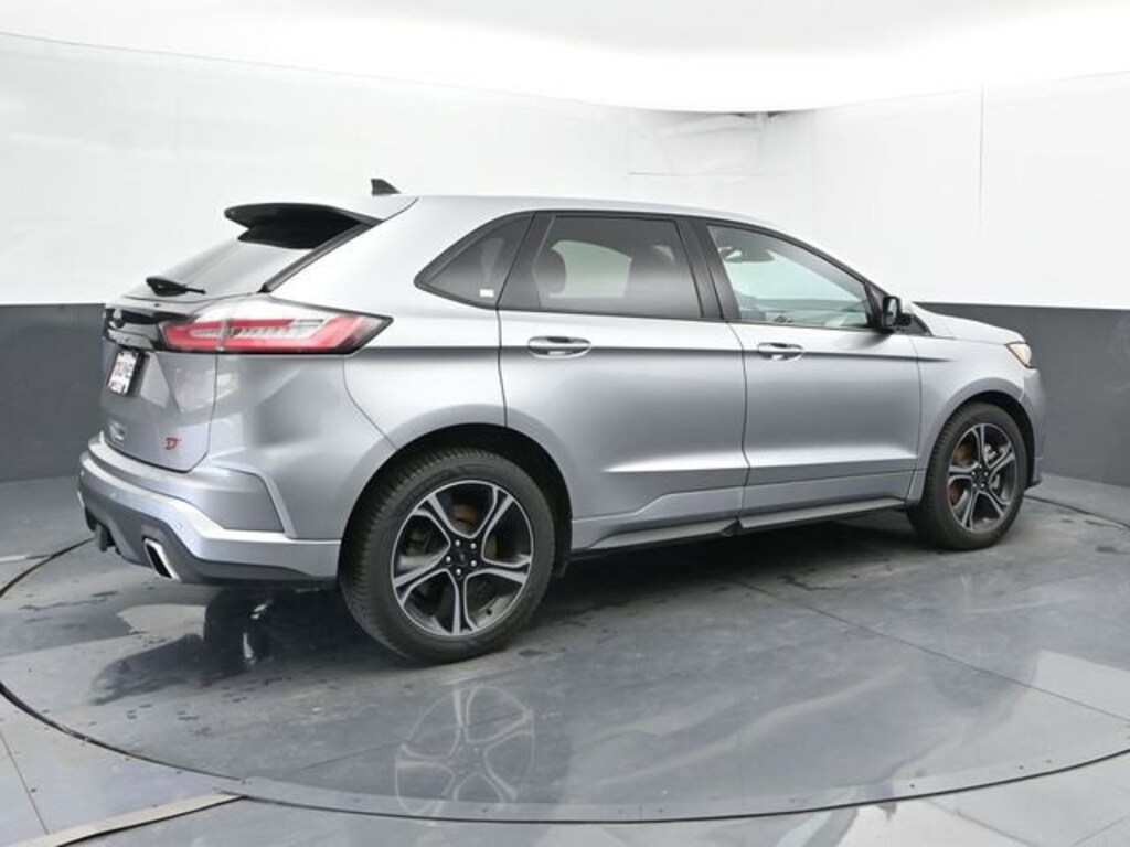 Used 2021 Ford Edge ST