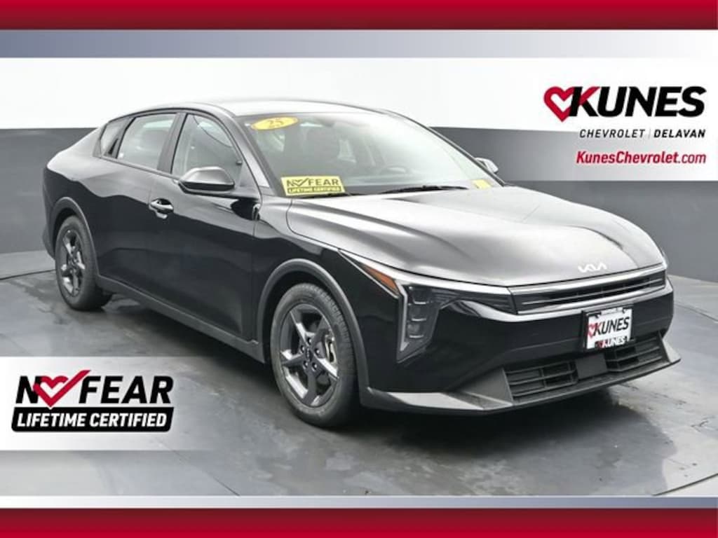 Used 2025 Kia K4 LXS