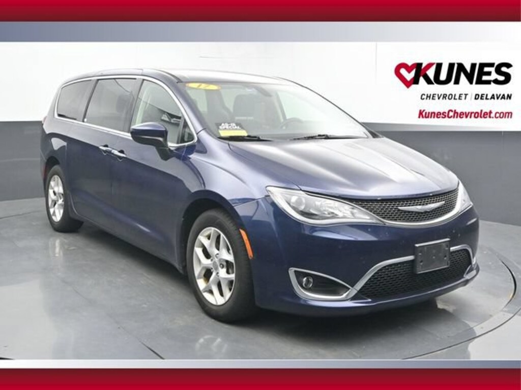 Used 2017 Chrysler Pacifica Touring Plus