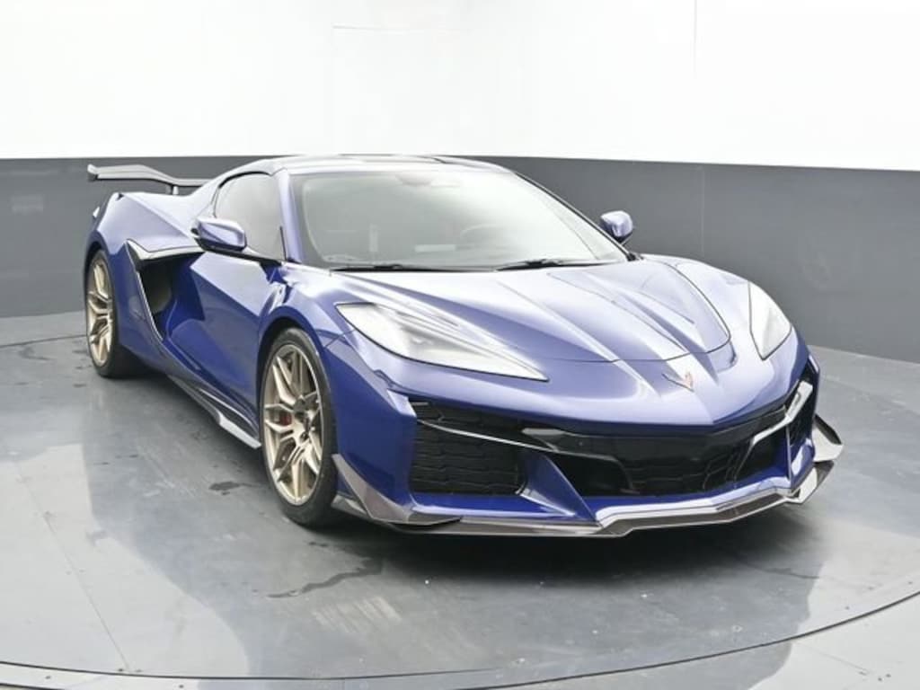 Used 2025 Chevrolet Corvette Z06 3LZ Performance