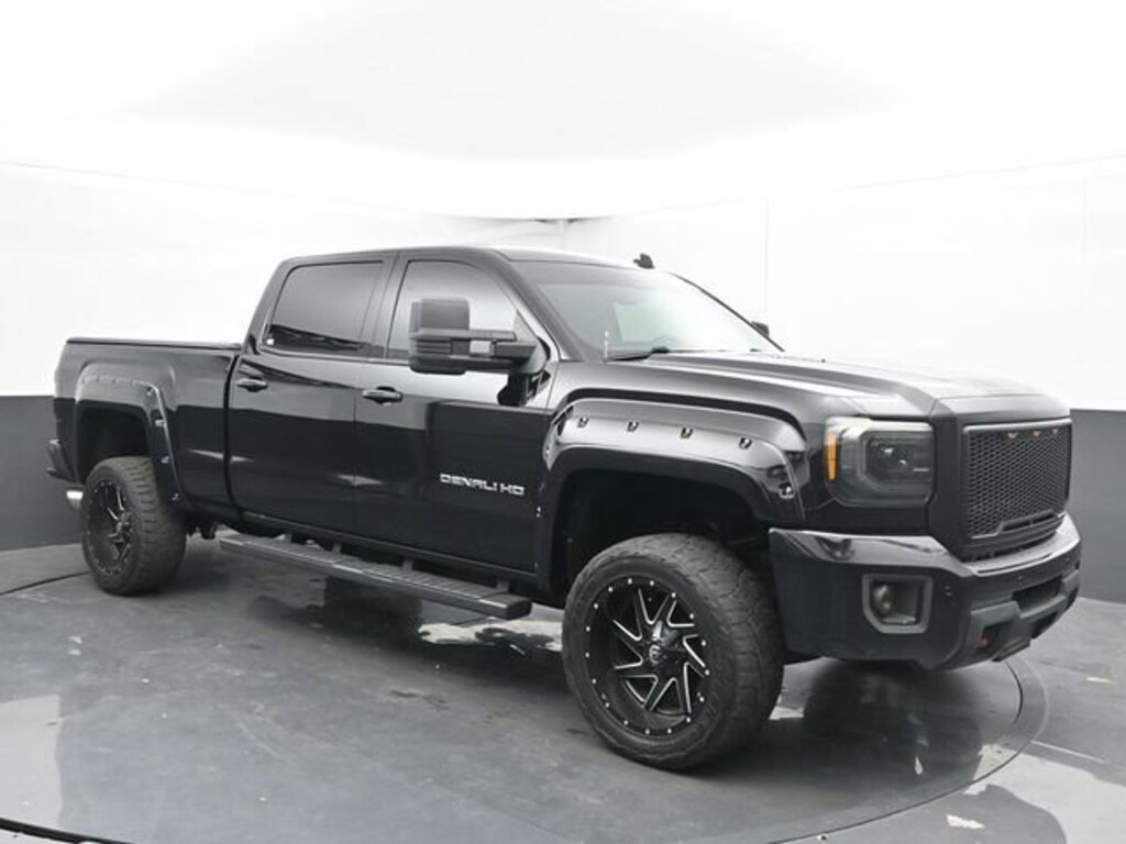 Used 2015 GMC Sierra 2500 HD Denali Truck
