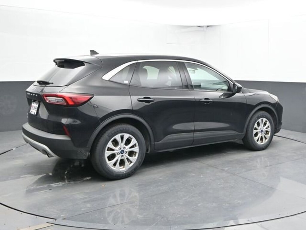 Used 2024 Ford Escape Active