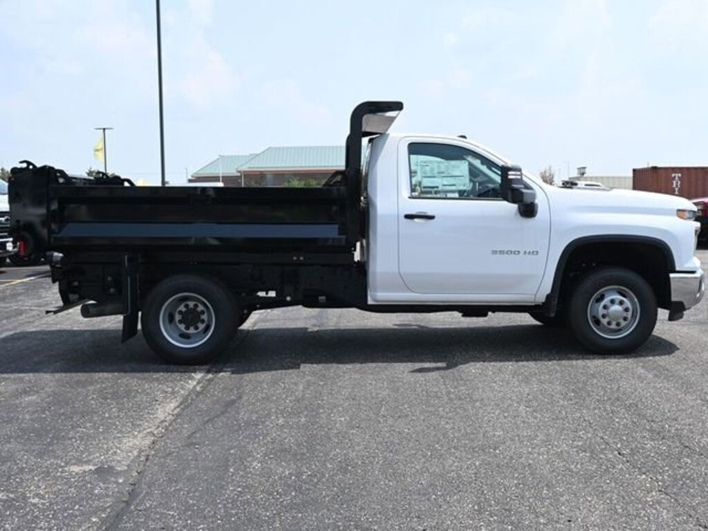 New 2025 Chevrolet Silverado 3500 HD Chassis Cab Work Truck Truck