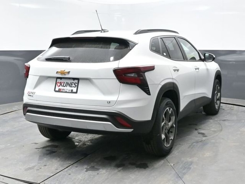 New 2026 Chevrolet Trax LT SUV