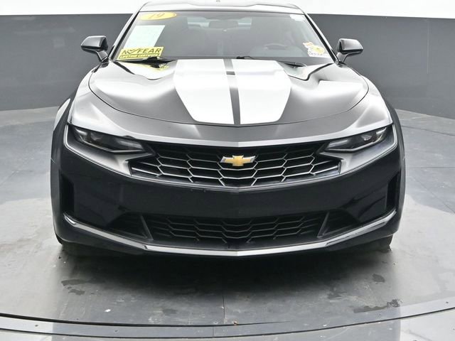 2019 Chevrolet Camaro 1LT photo 3
