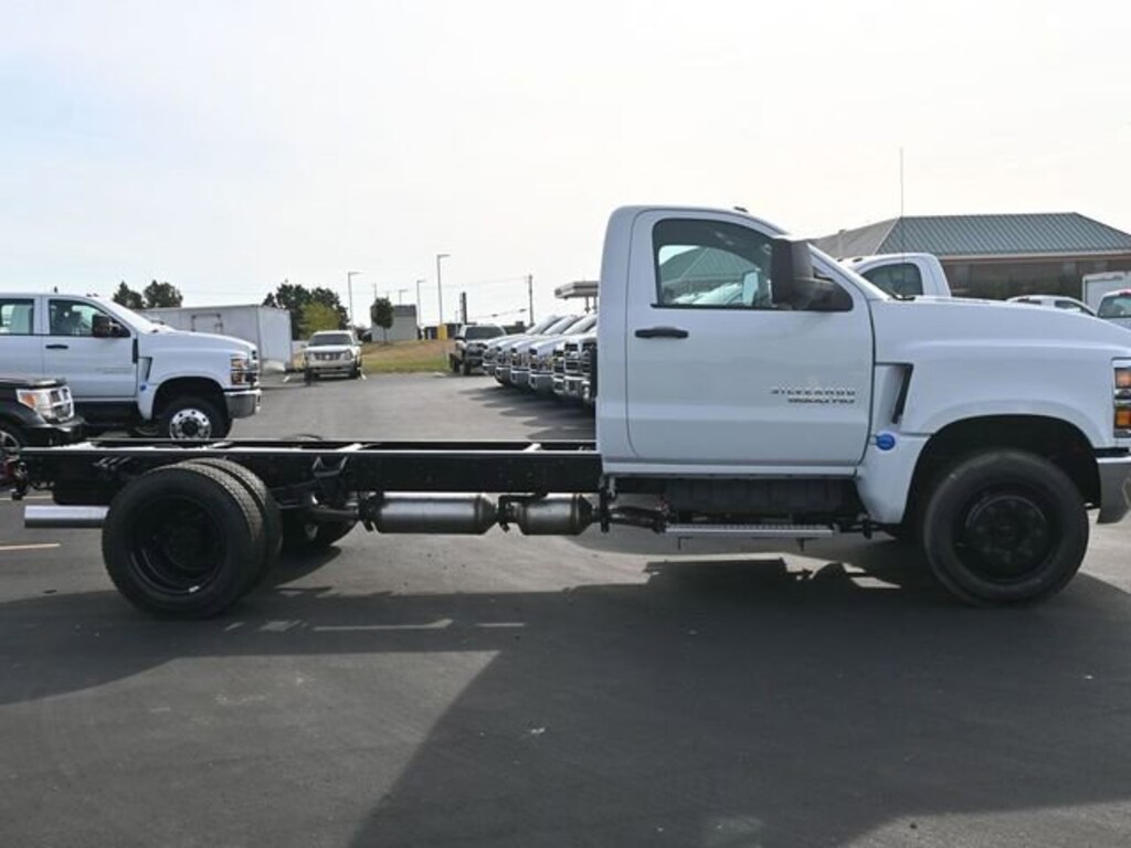 New 2024 Chevrolet Silverado 5500 HD Work Truck Truck