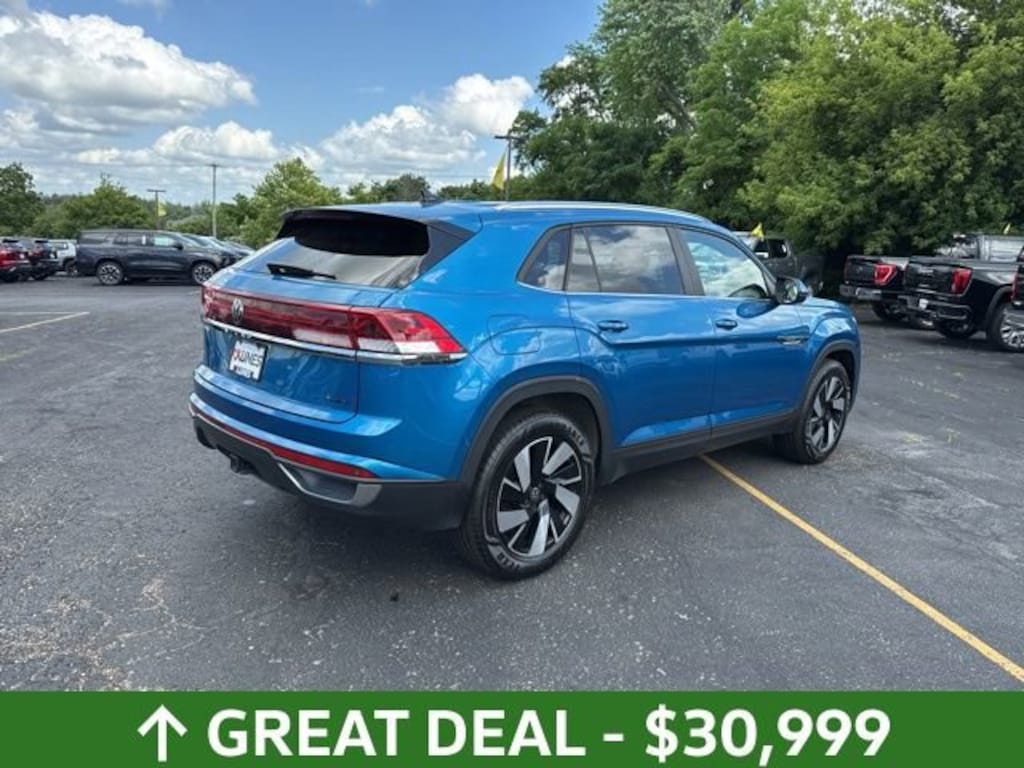 Used 2024 Volkswagen Atlas Cross Sport 2.0T SE w/Technology