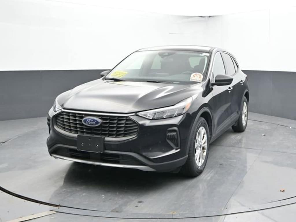 Used 2024 Ford Escape Active