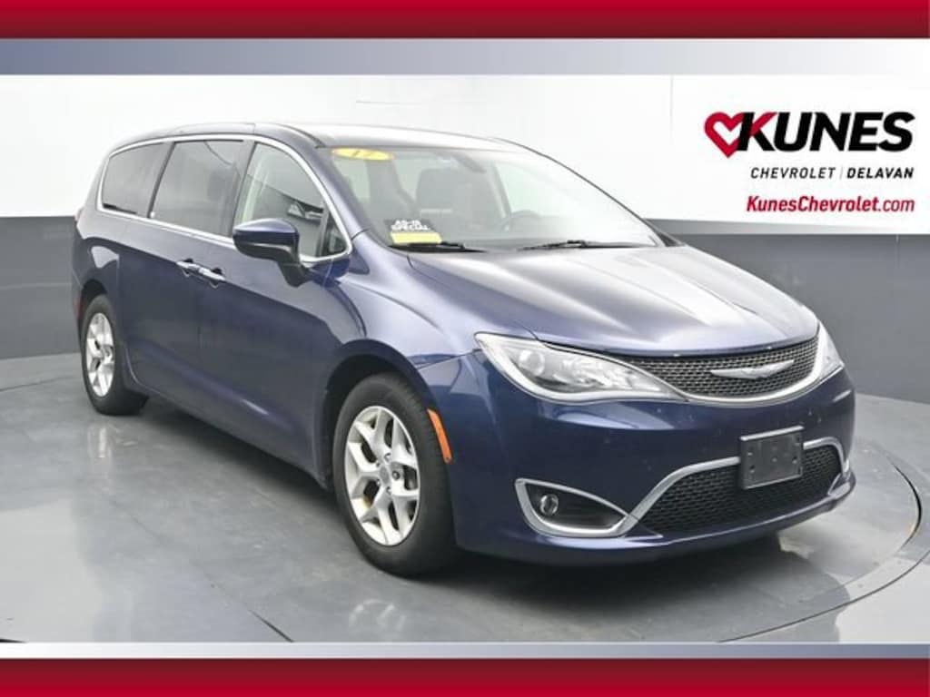 Used 2017 Chrysler Pacifica Touring Plus
