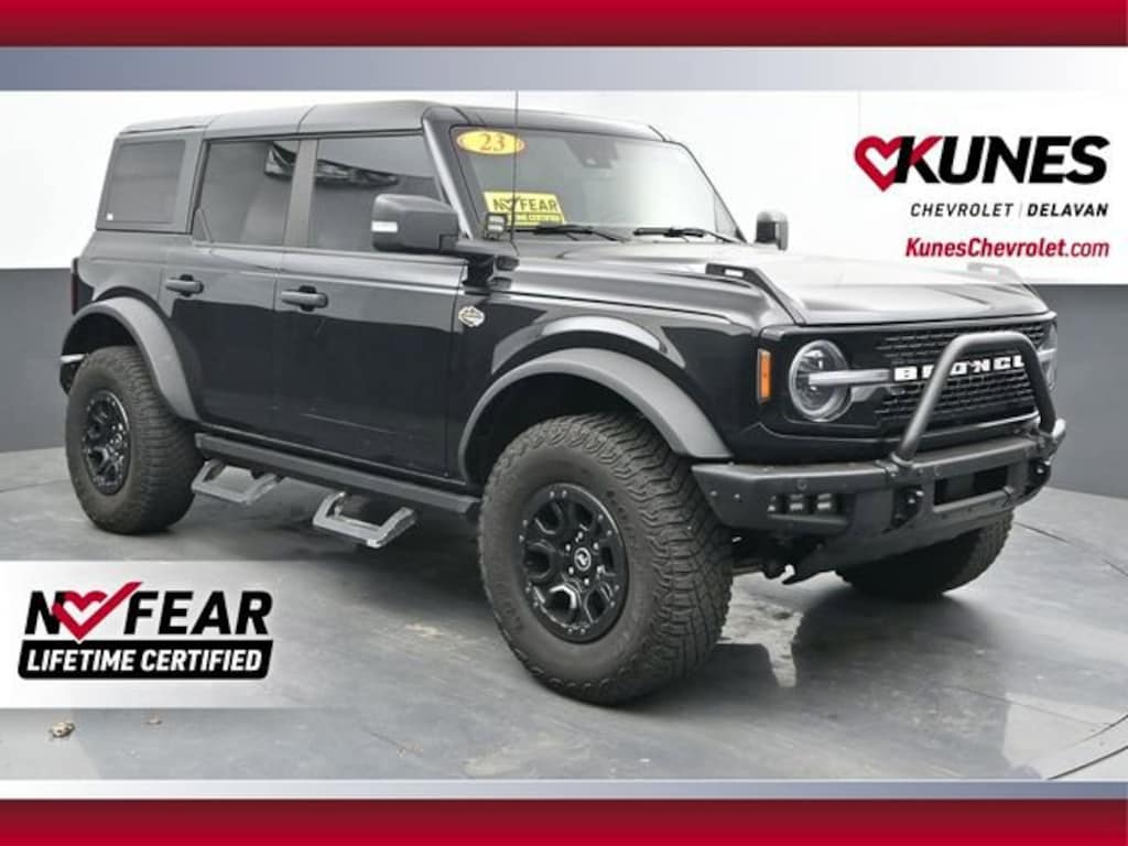 Used 2023 Ford Bronco Base