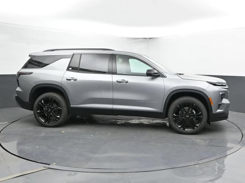 New 2026 Chevrolet Traverse LT SUV
